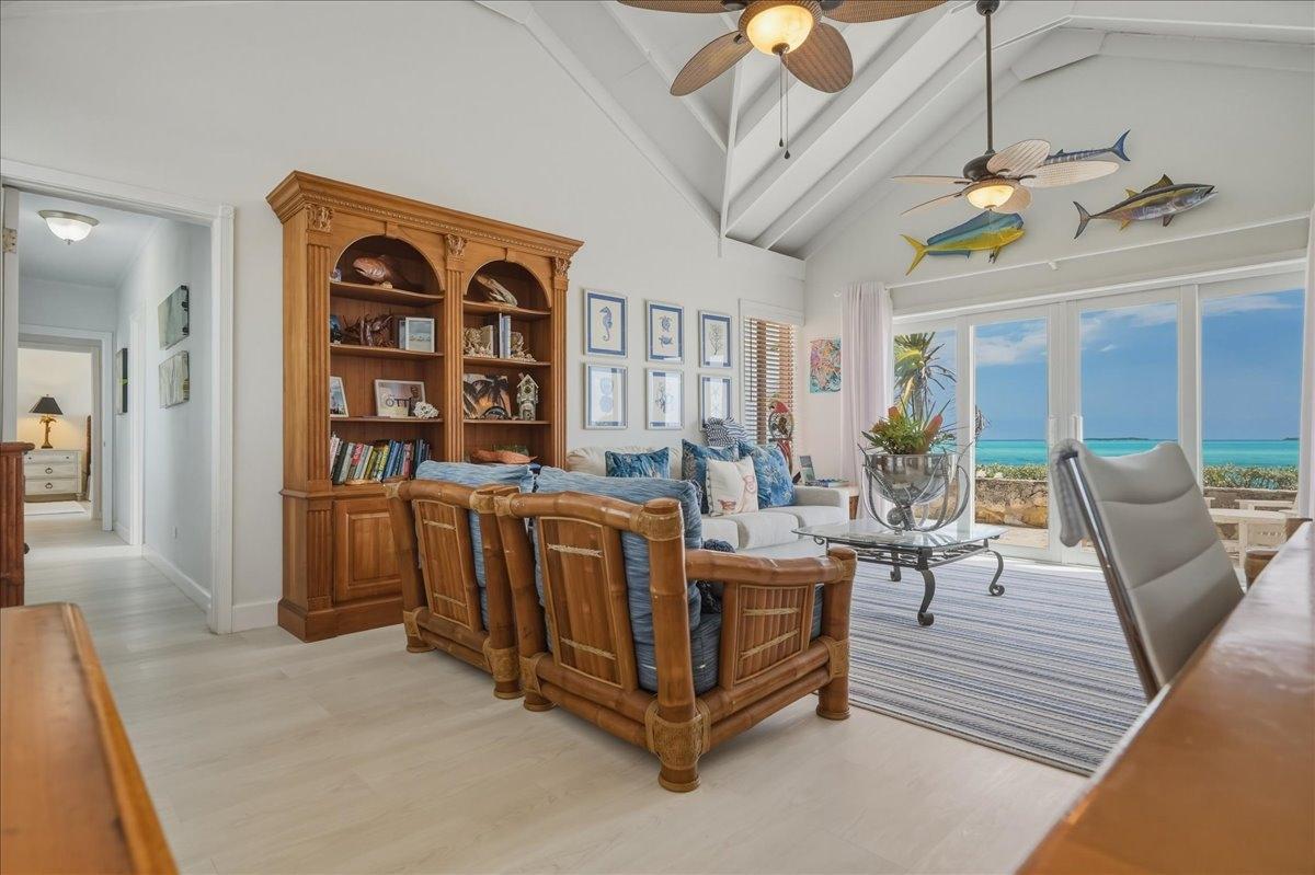 FOUR WINDS BEACH HOUSE