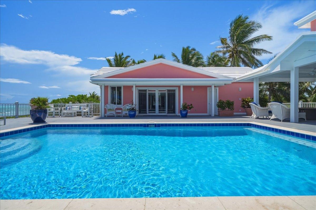 FOUR WINDS BEACH HOUSE