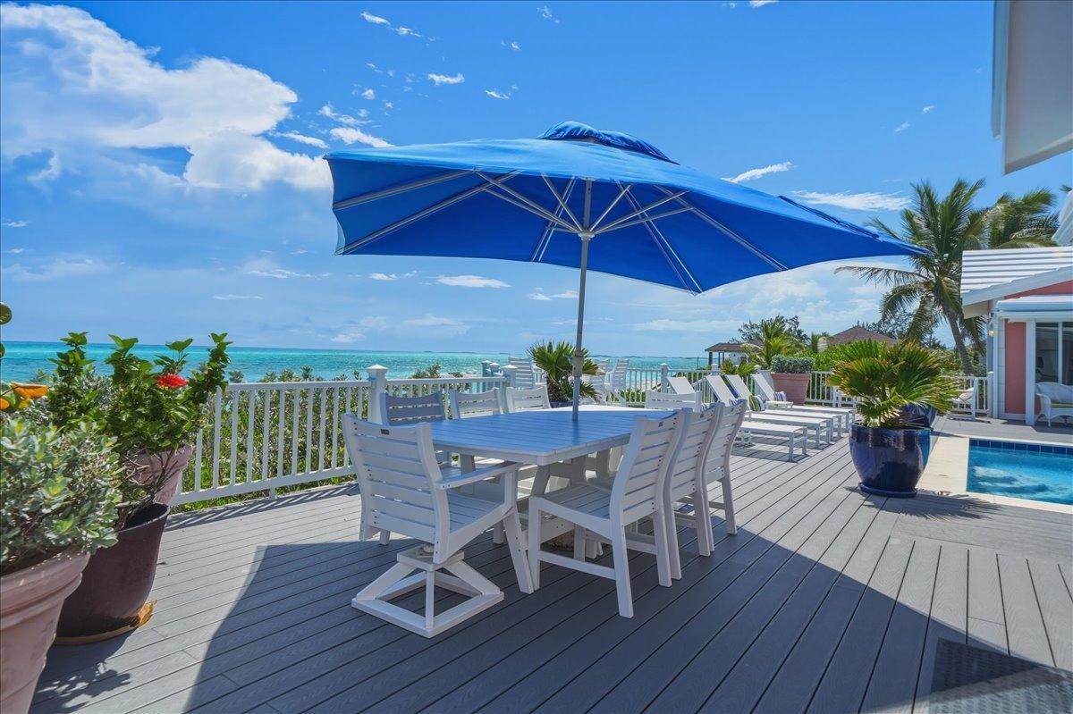 FOUR WINDS BEACH HOUSE
