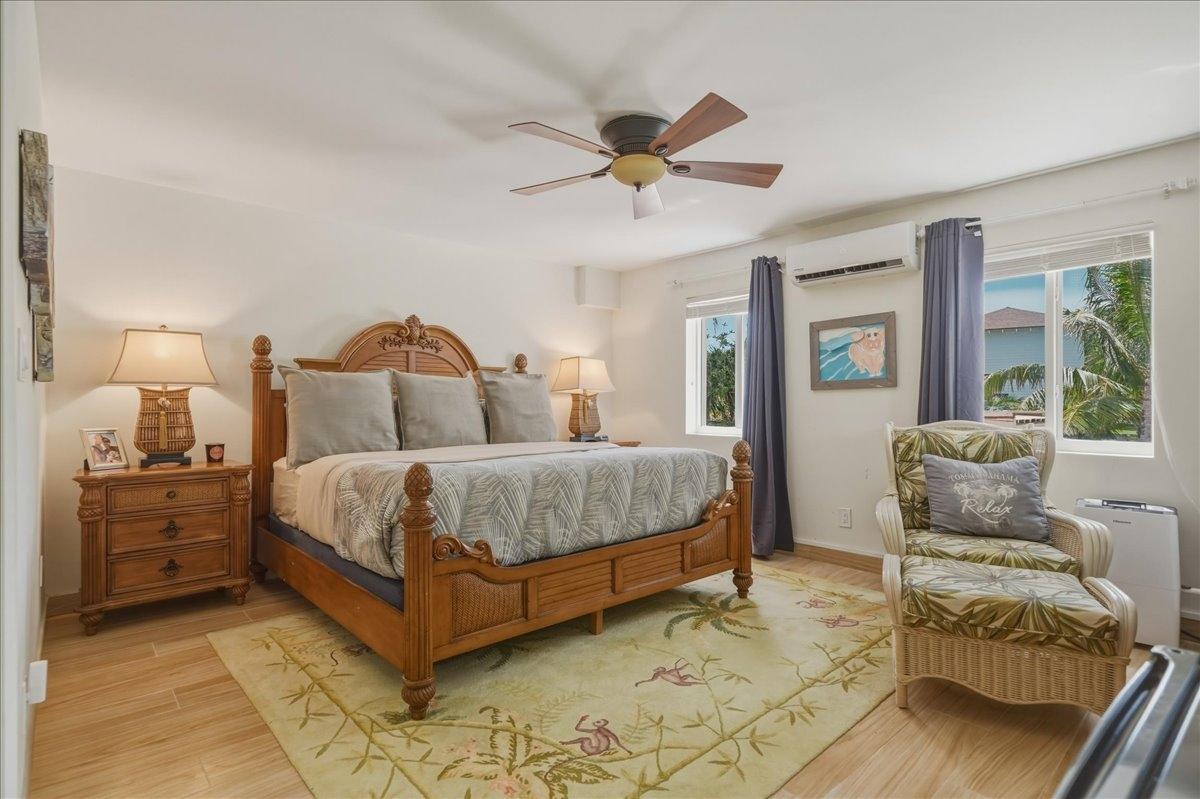 FOUR WINDS BEACH HOUSE
