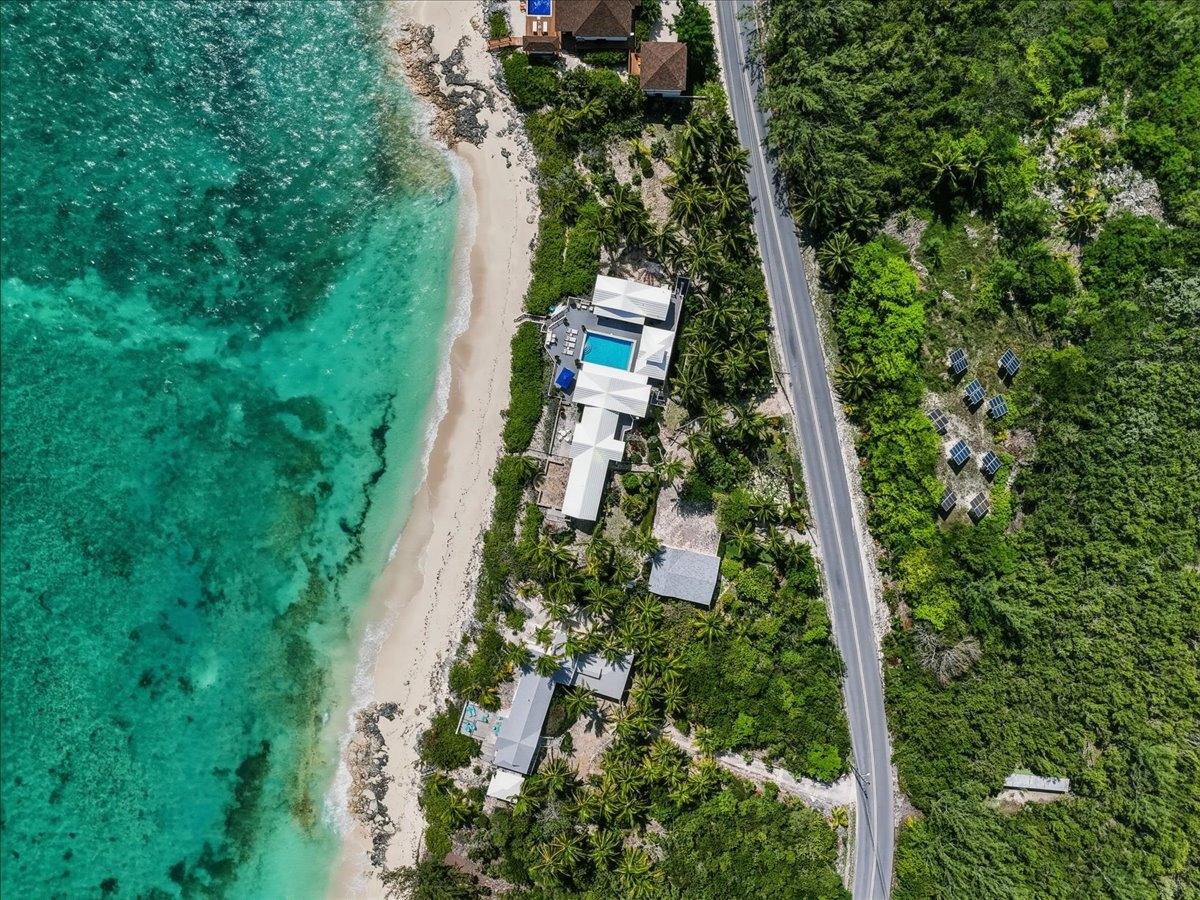 FOUR WINDS BEACH HOUSE