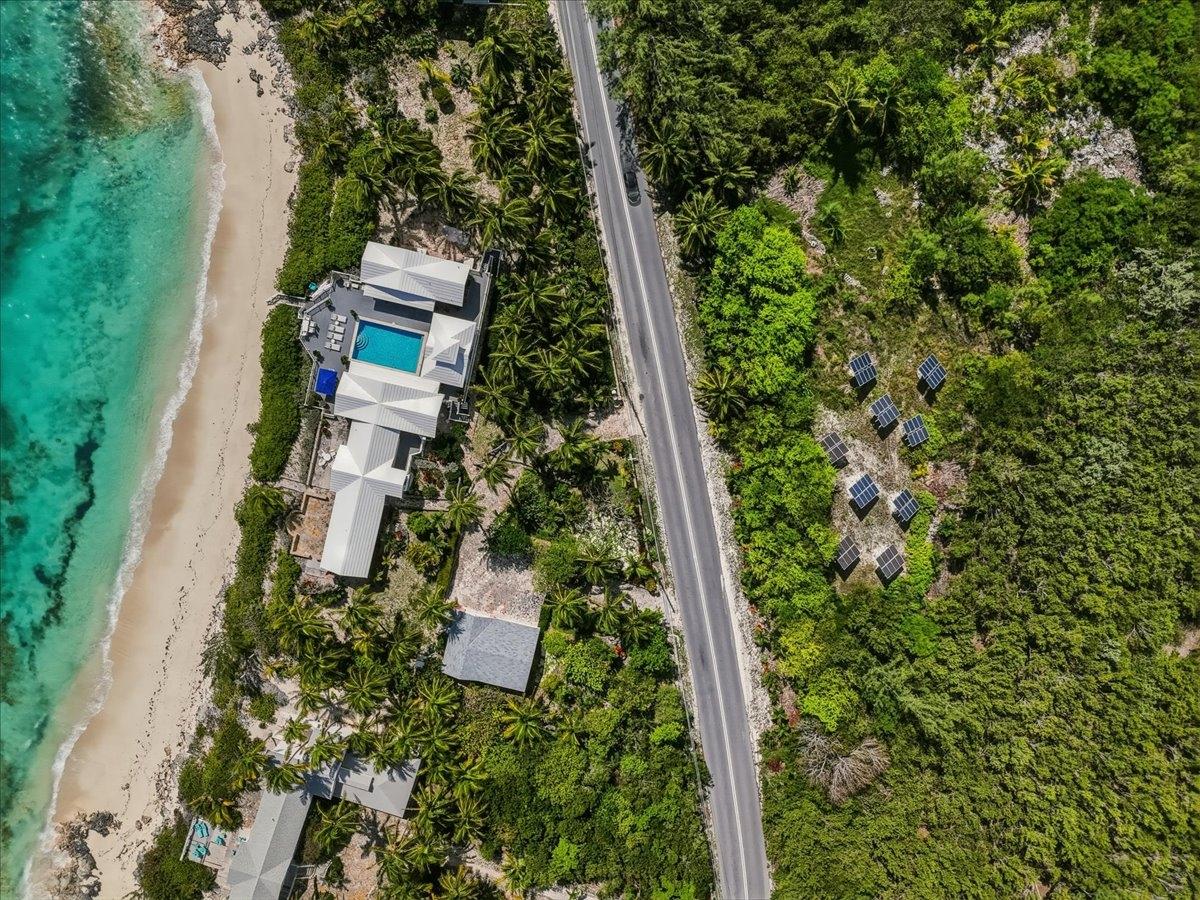 FOUR WINDS BEACH HOUSE