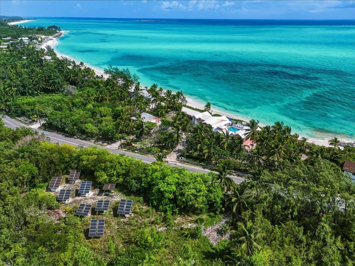 FOUR WINDS BEACH HOUSE