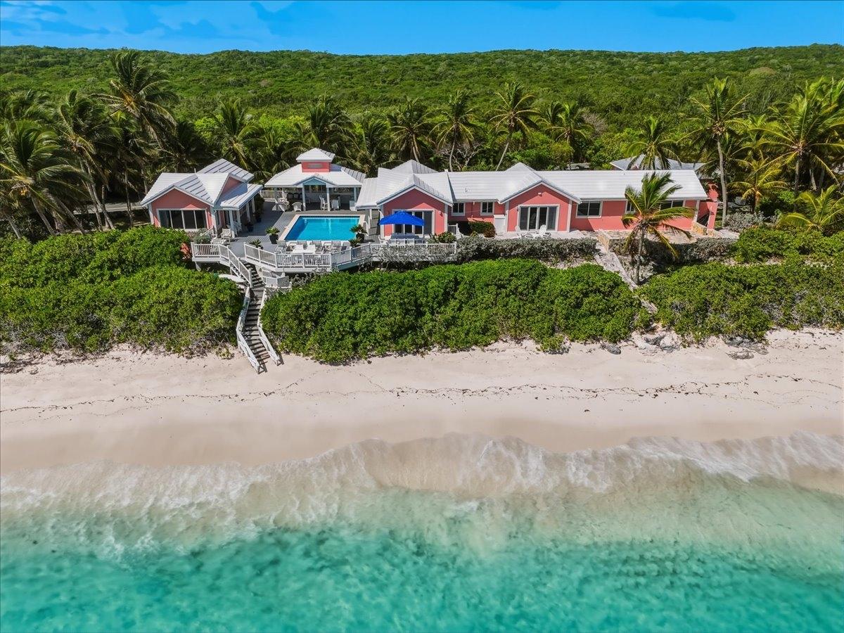 FOUR WINDS BEACH HOUSE