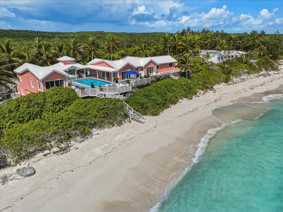 FOUR WINDS BEACH HOUSE