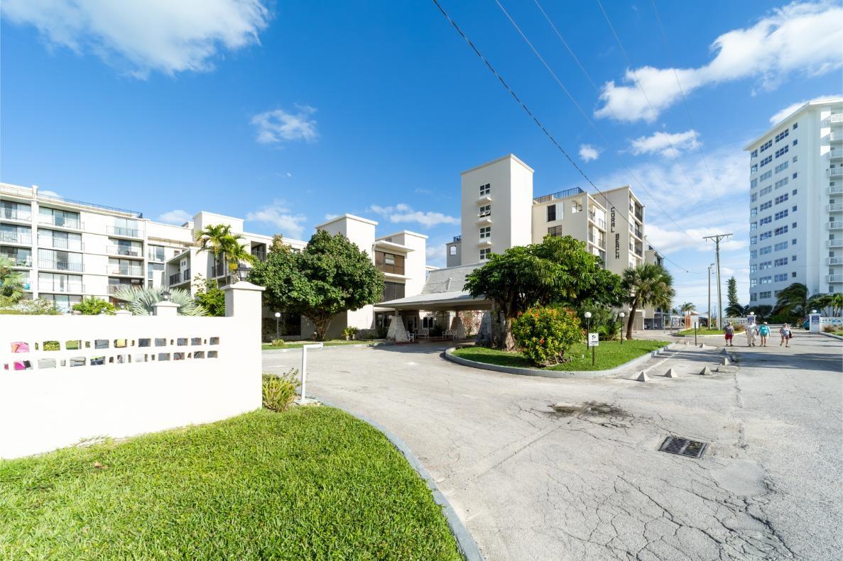 CORAL BEACH APARTMENT