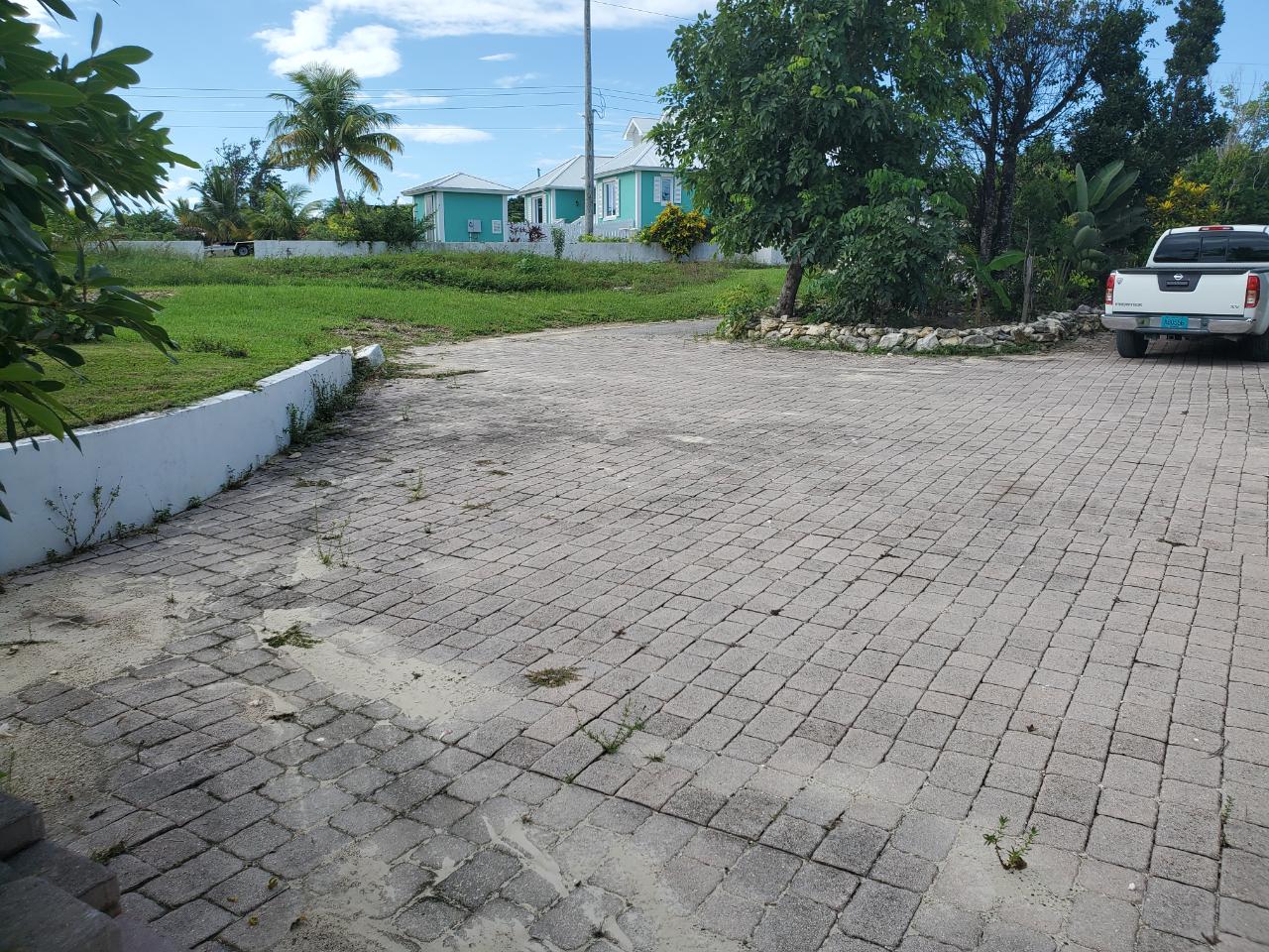 PELICAN SHORES