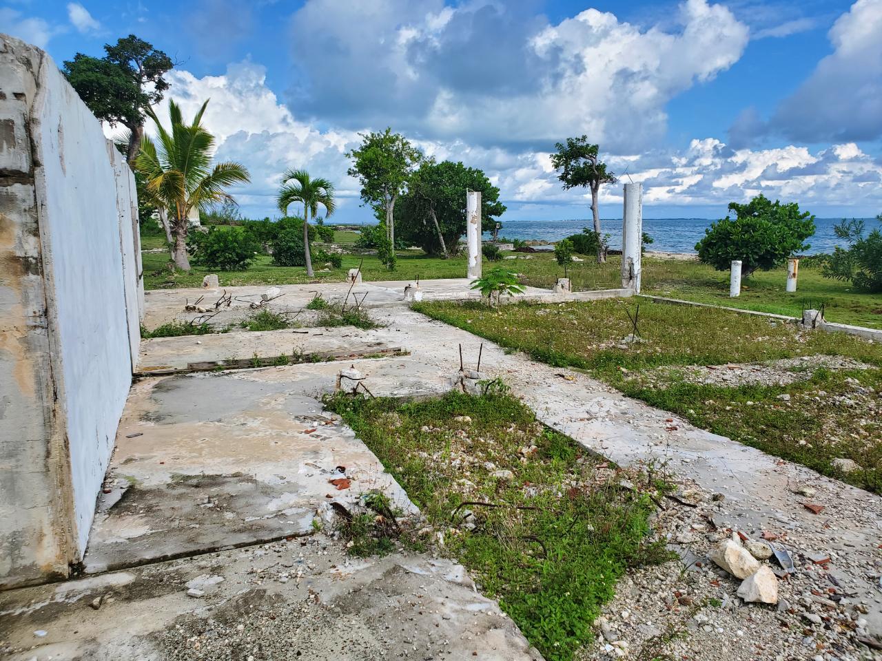 PELICAN SHORES