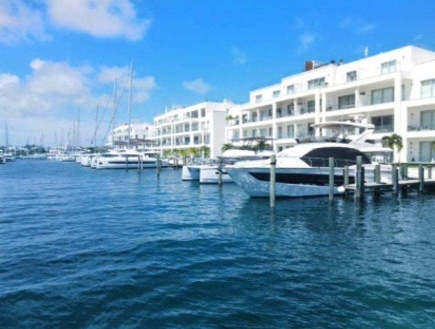 PALM CAY