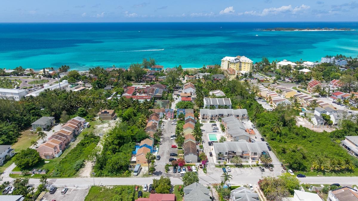 VESBROOK VILLAS