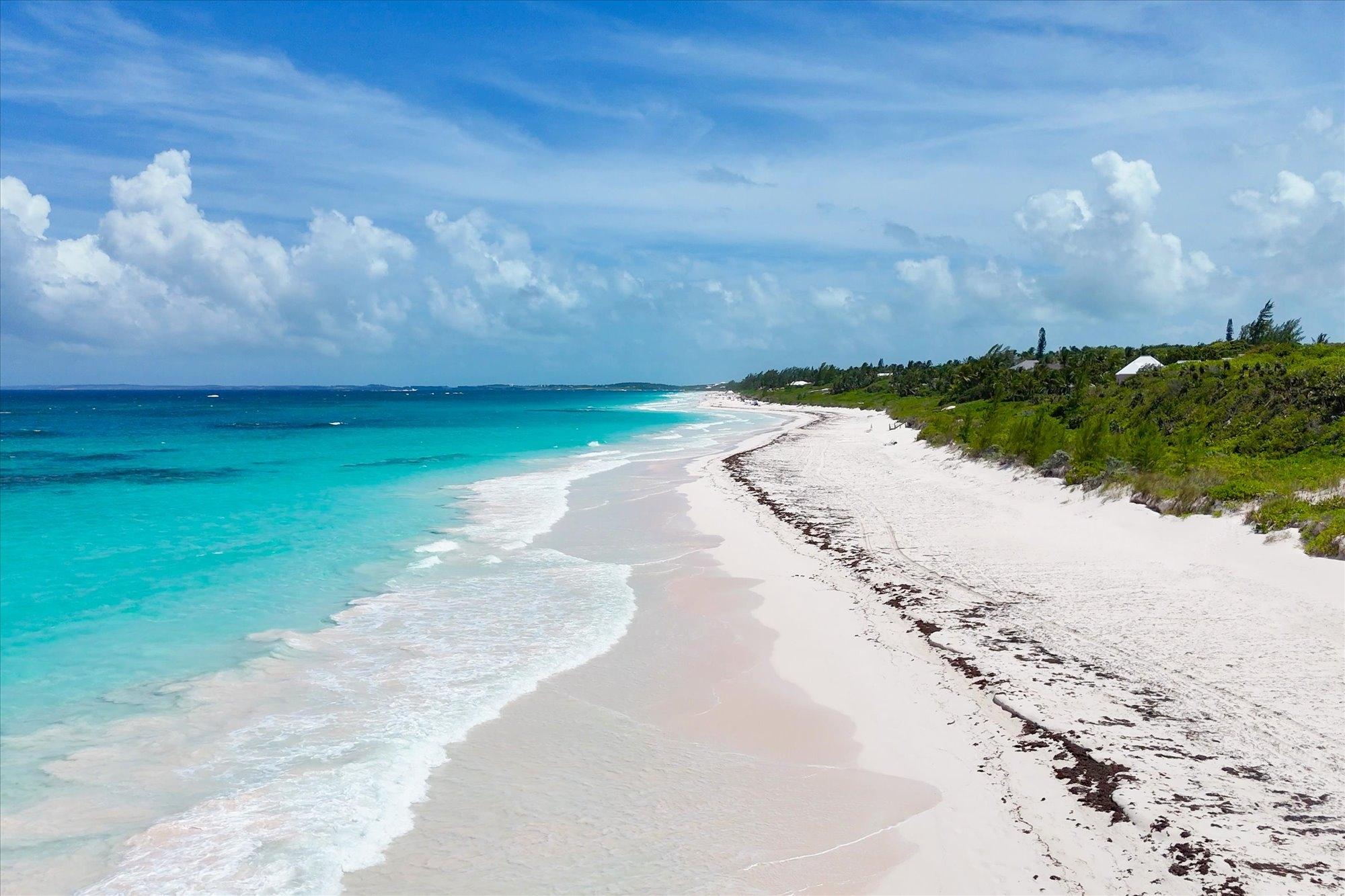 HARBOUR ISLAND BEACHFRONT