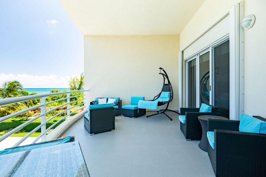 THE OCEANVIEW CONDOMINIUM