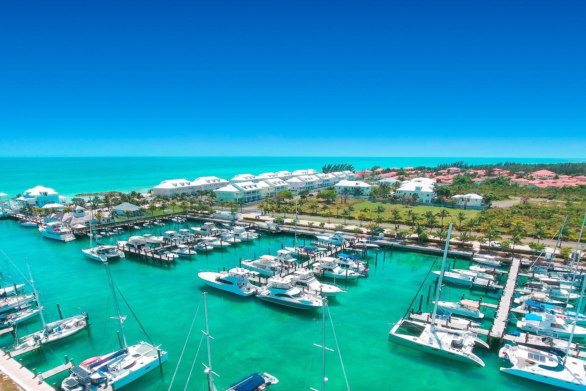PALM CAY LOT