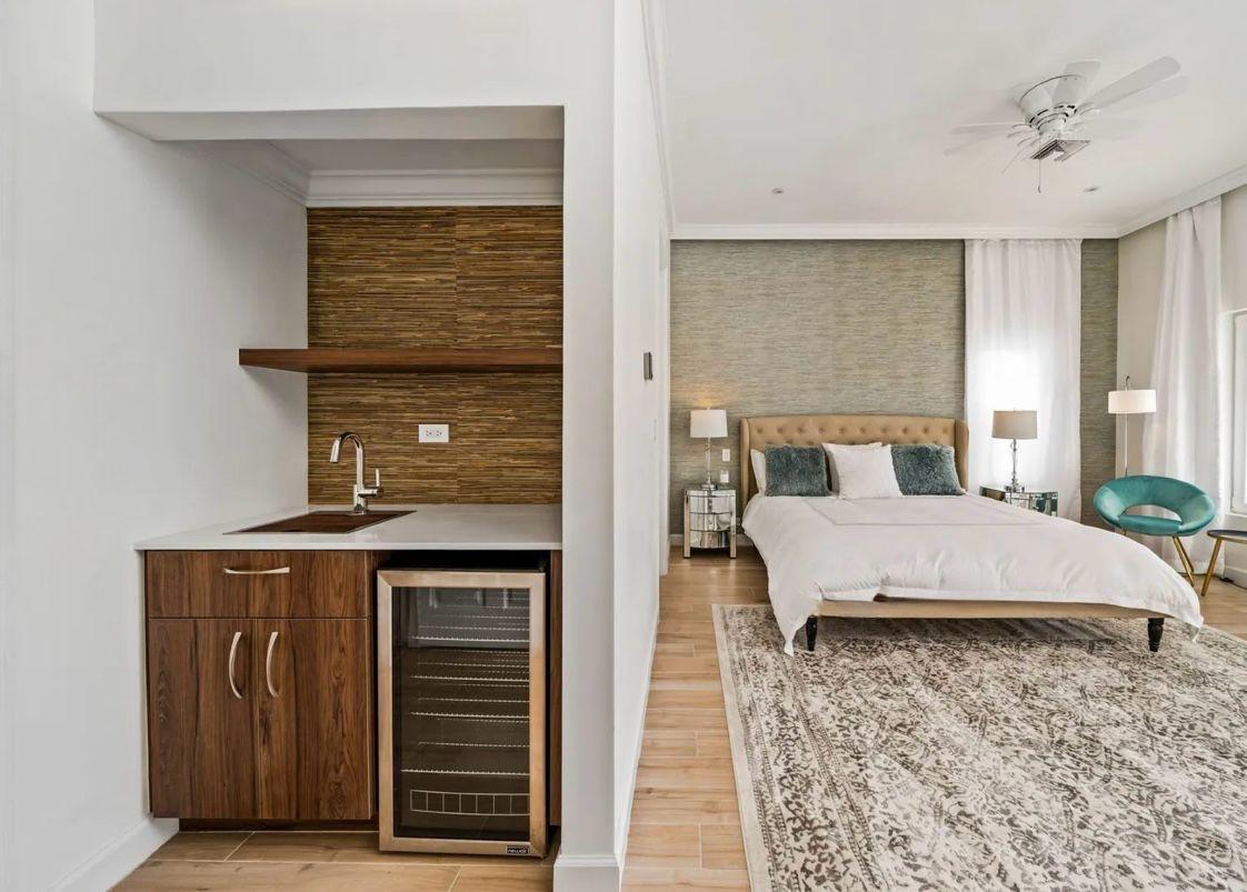 21 CORAL BEACH