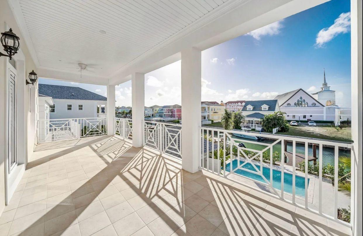 21 CORAL BEACH