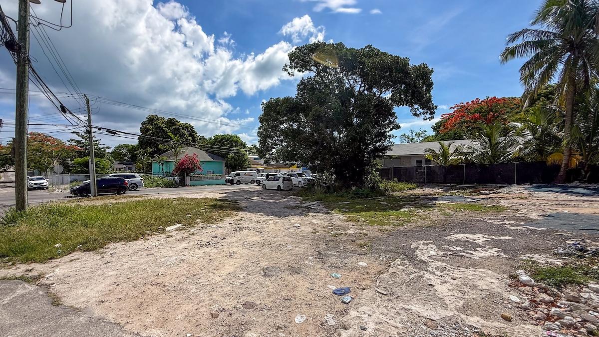 SHIRLEY STREET LOT