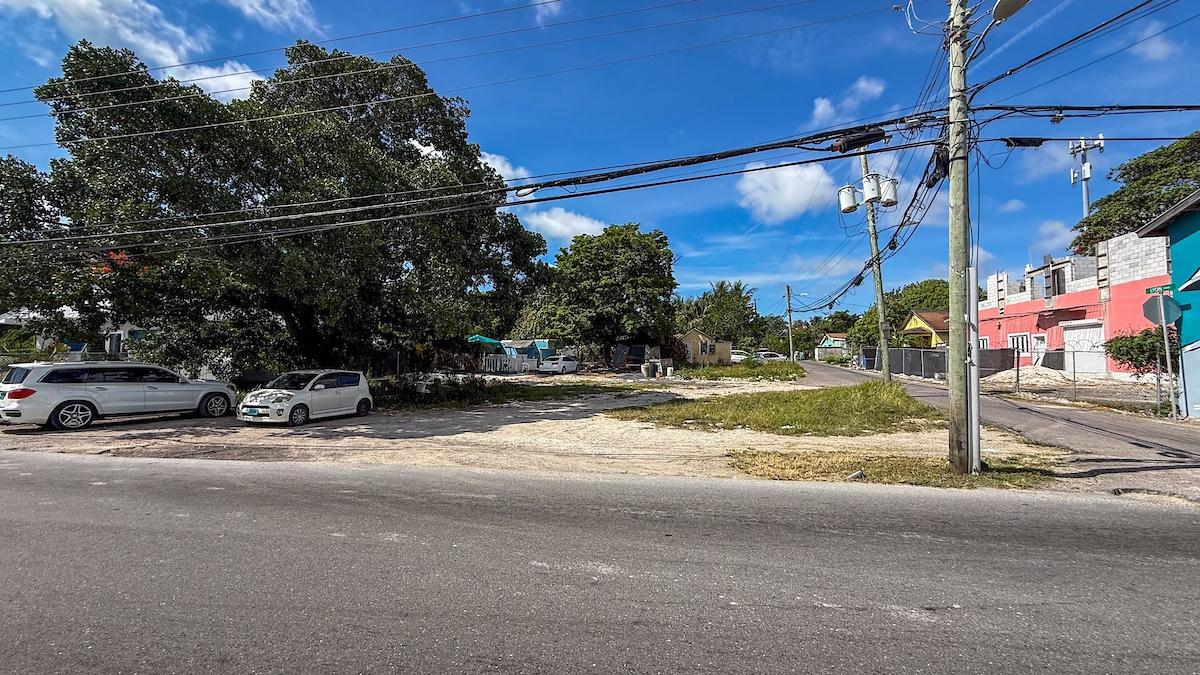 SHIRLEY STREET LOT