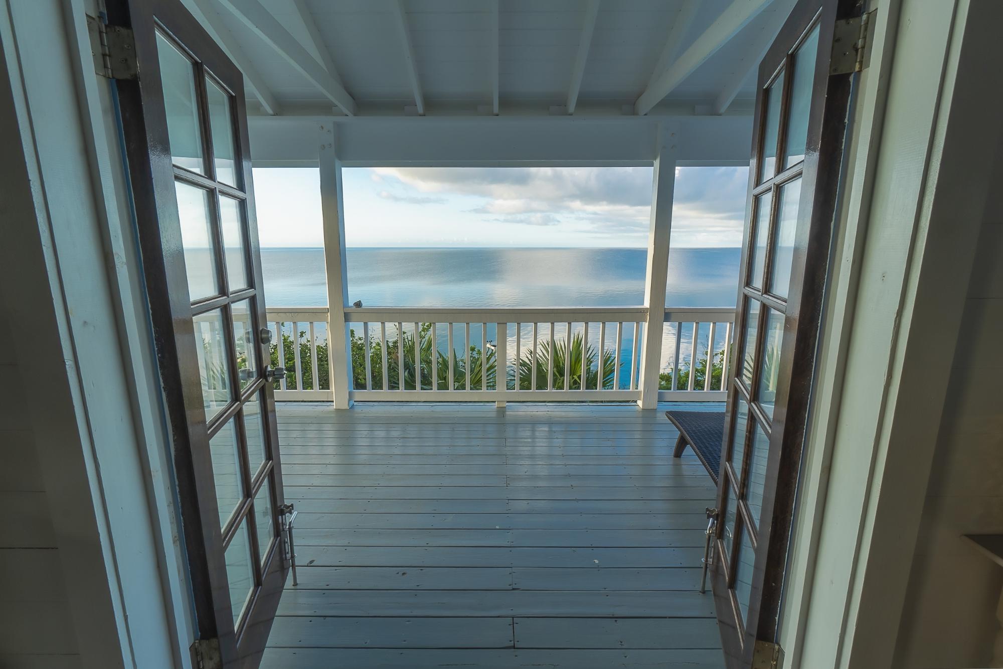 Eleuthera Home
