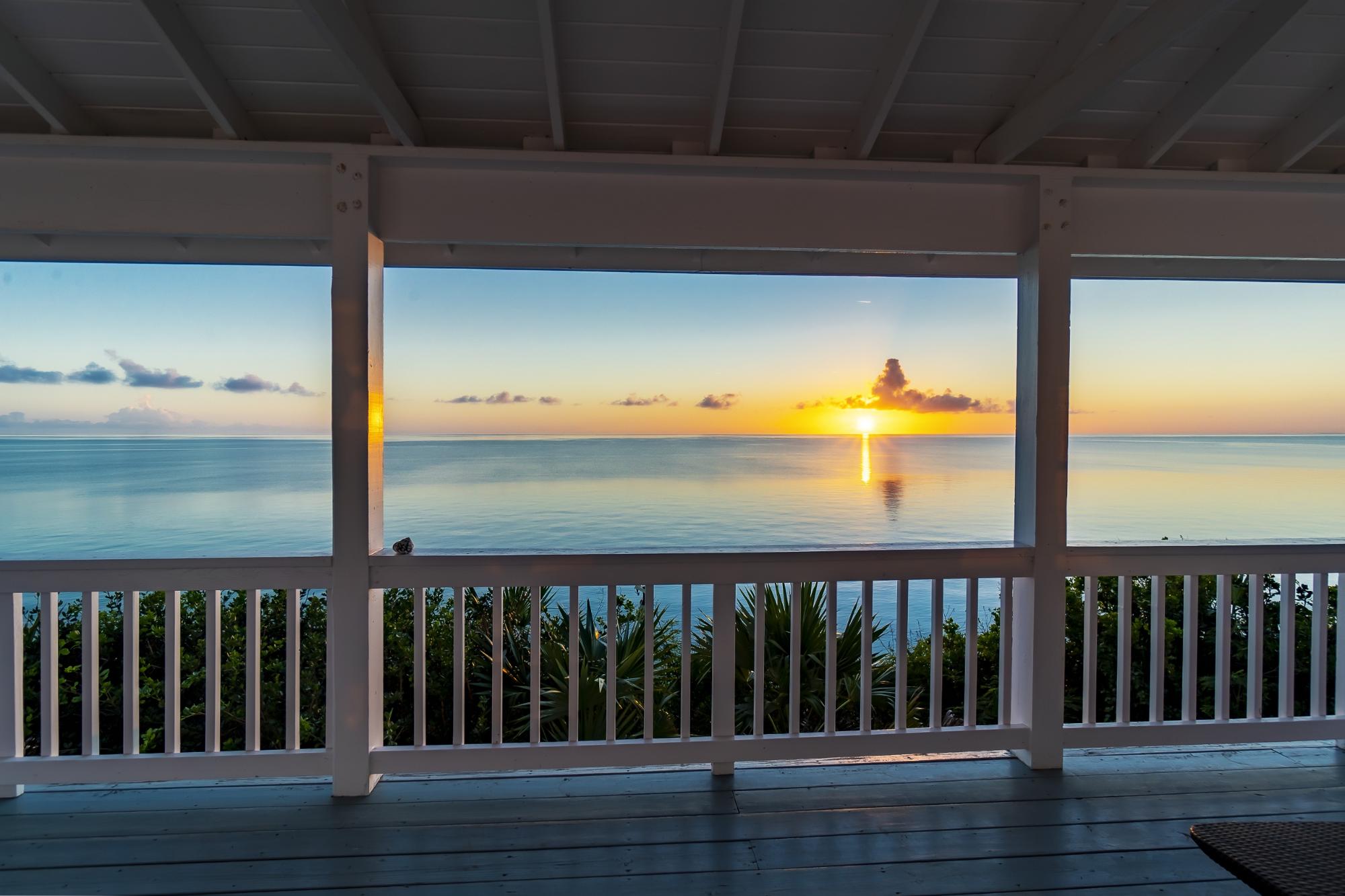 Eleuthera Home