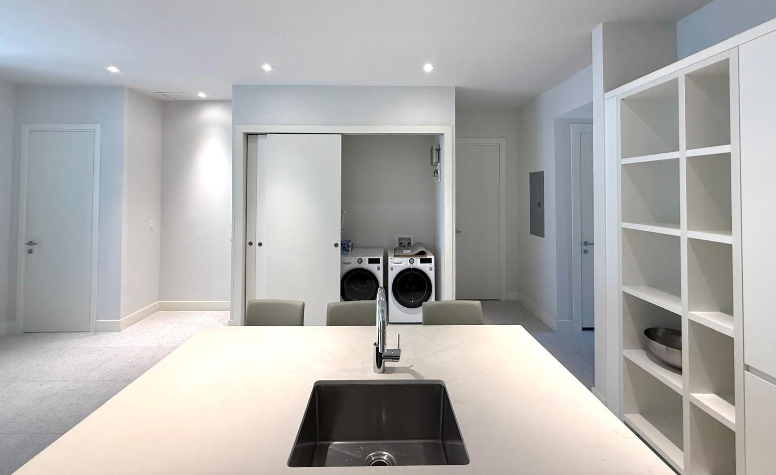 WESTEND CONDOS