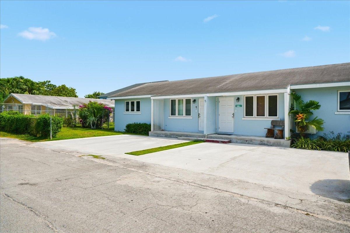LITTLE BLAIR DUPLEX