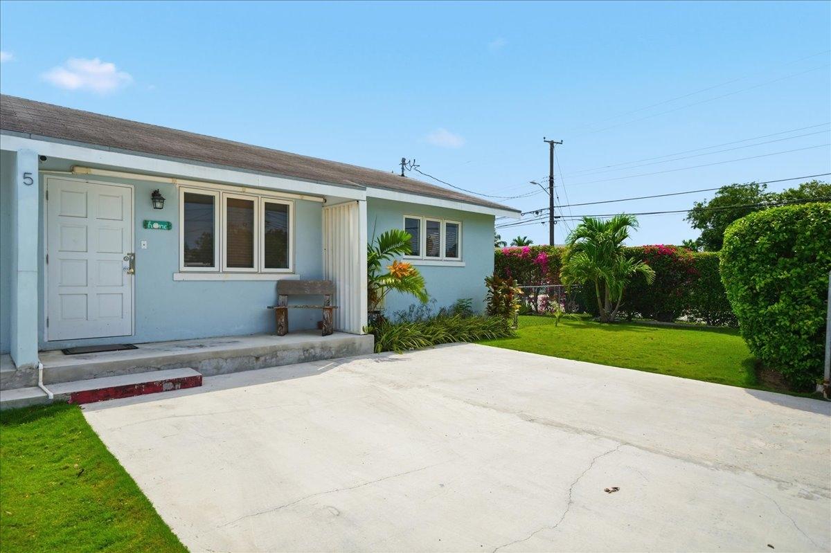 LITTLE BLAIR DUPLEX