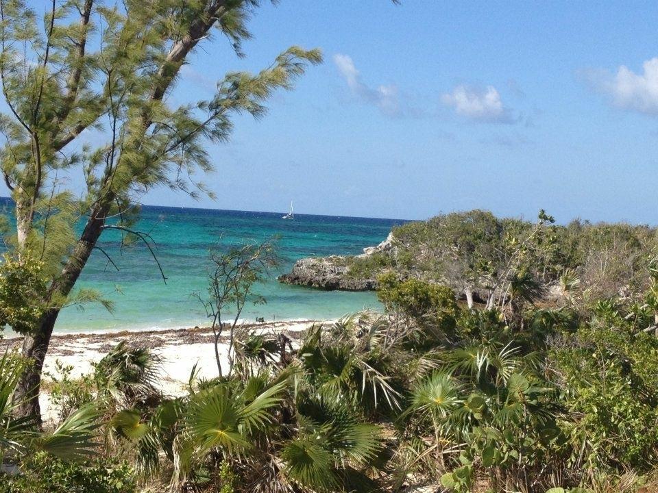 BEACHFRONT HOME PORT HOWE