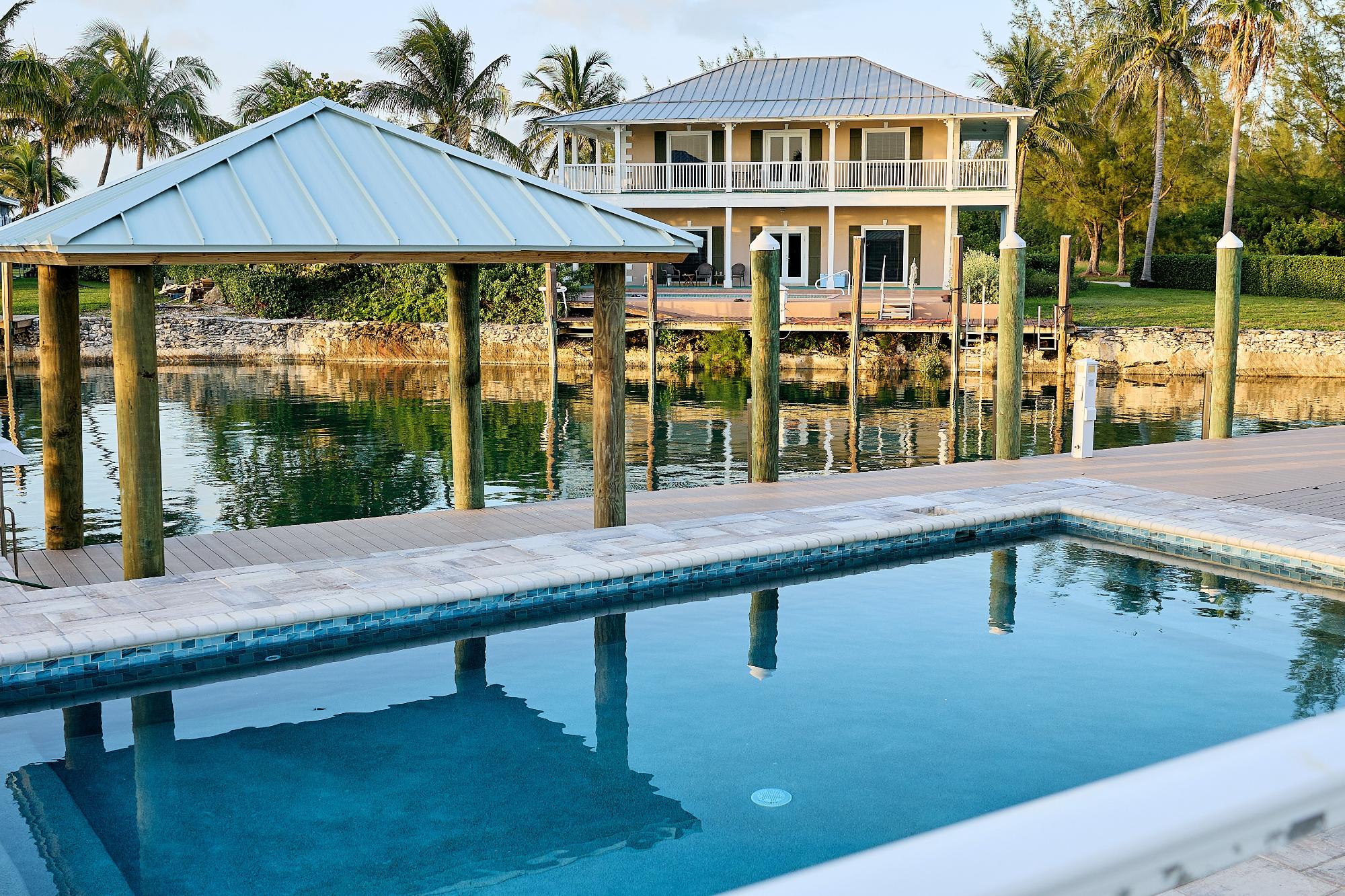 Old Bahama Bay Home