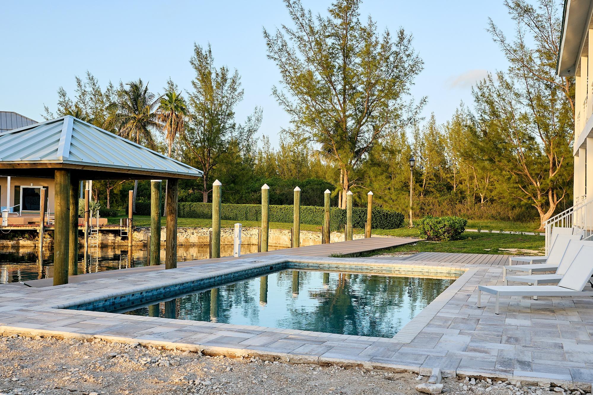 Old Bahama Bay Home