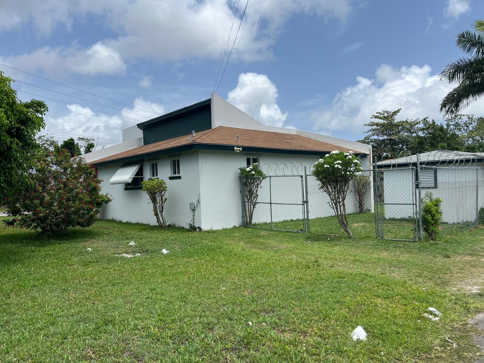 SEABREEZE ESTATES
