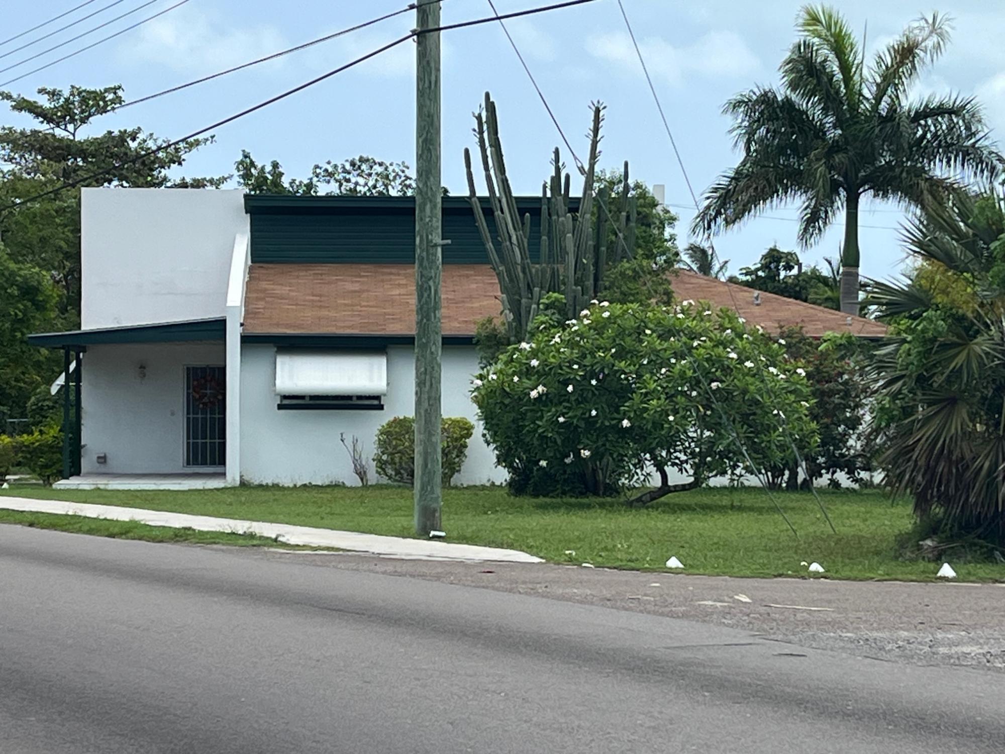 SEABREEZE ESTATES