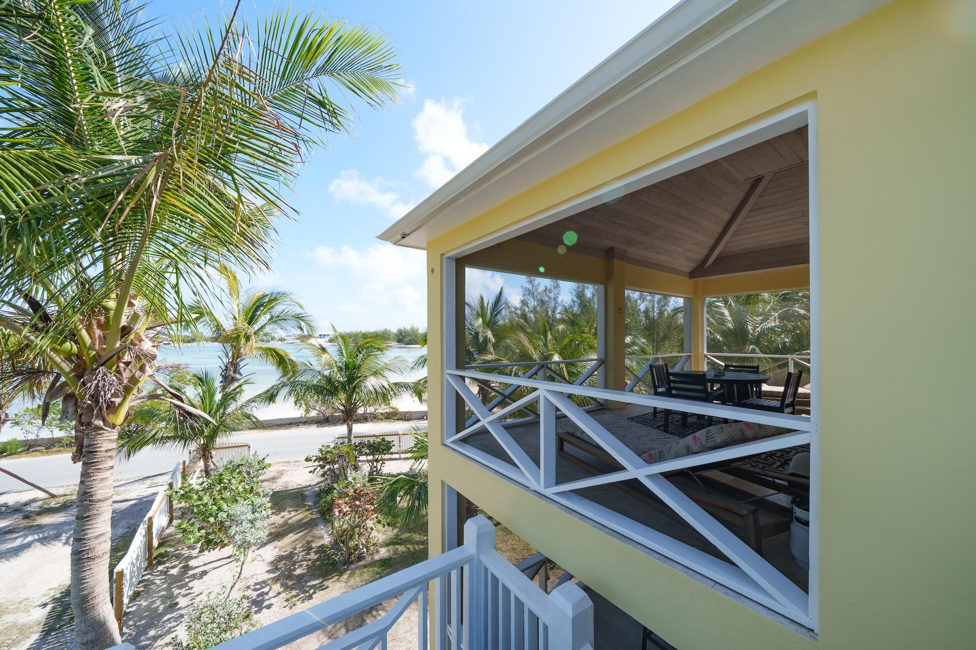 Penthouse, Coco Bay