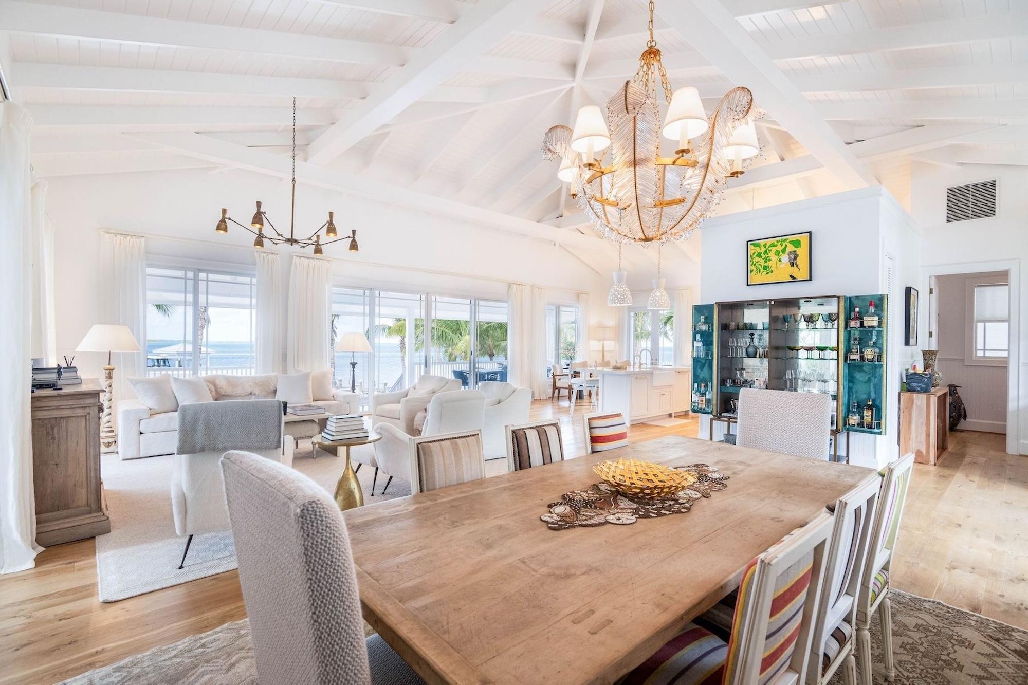 #38 SEASIDE DRIVE
