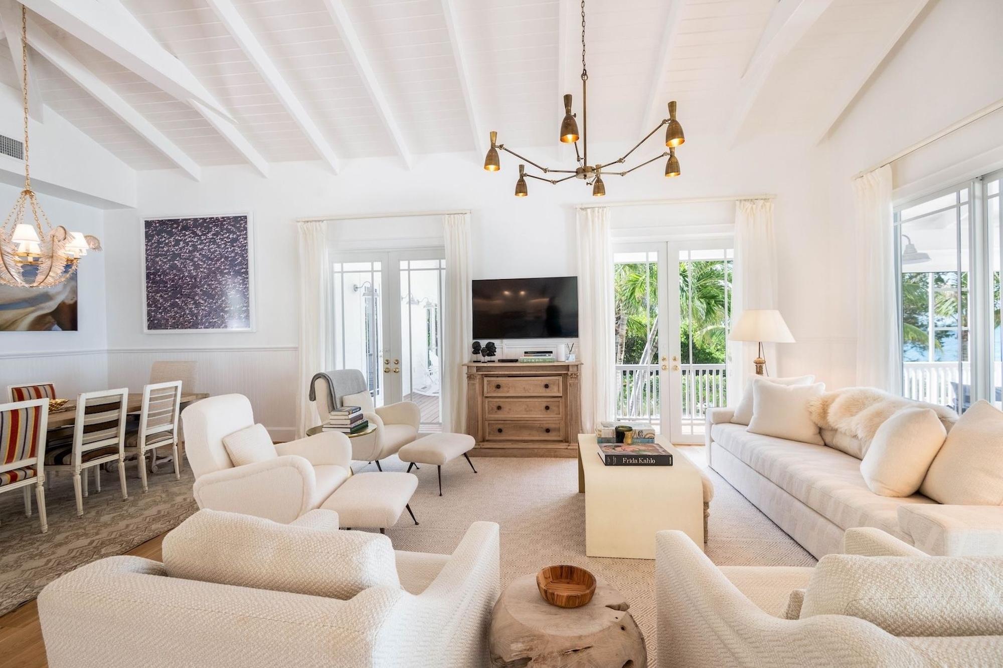 #38 SEASIDE DRIVE