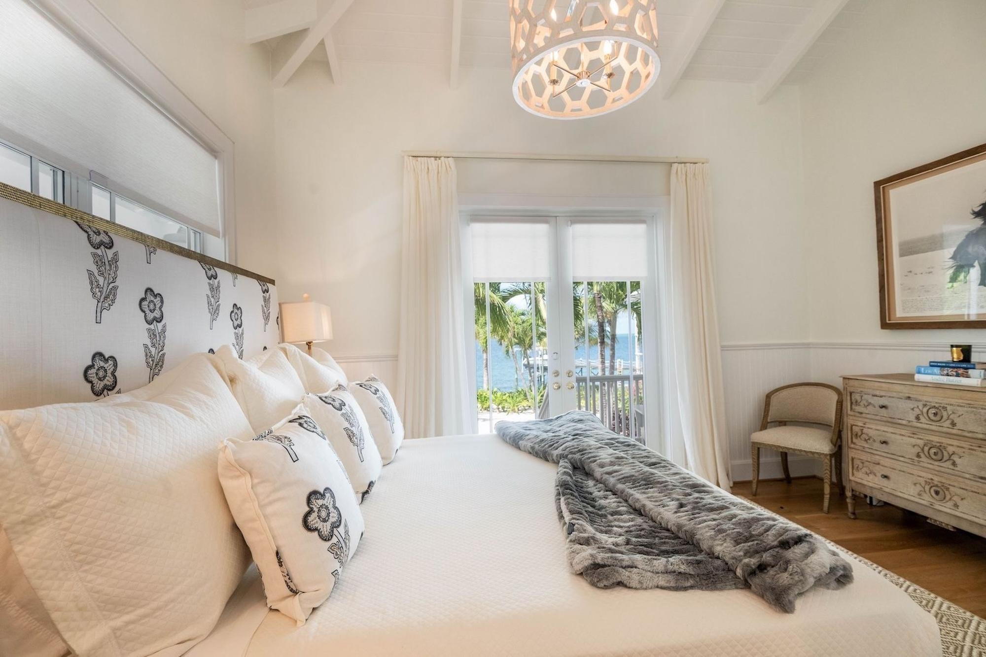 #38 SEASIDE DRIVE
