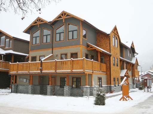 Listing Photo 1