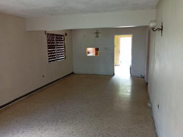 10 SHAW PARK, ST. ANN Lot