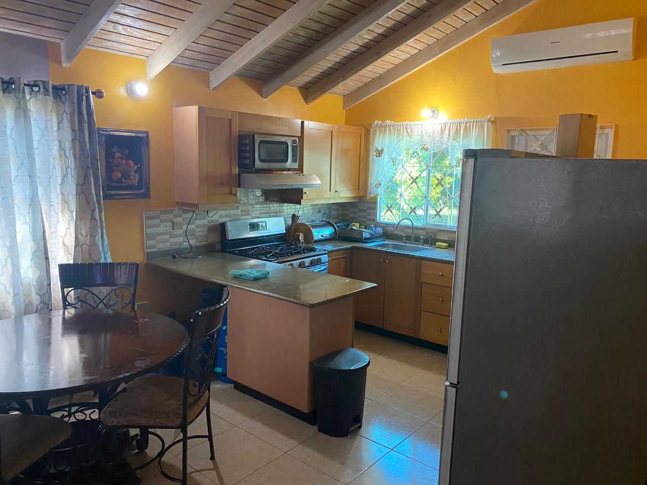 Homes for rent in May Pen Proper, Clarendon, Jamaica