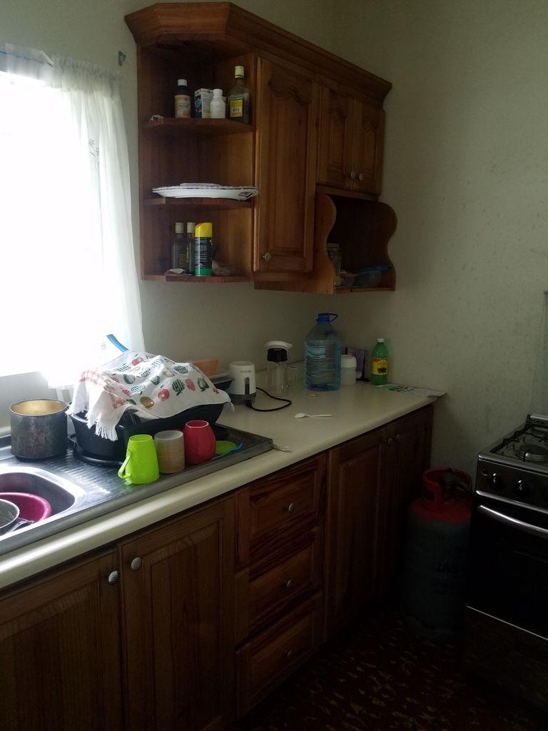 No. 8 PICCADILLY DRIVE