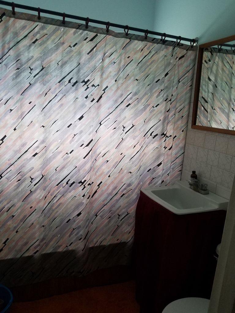 No. 8 PICCADILLY DRIVE