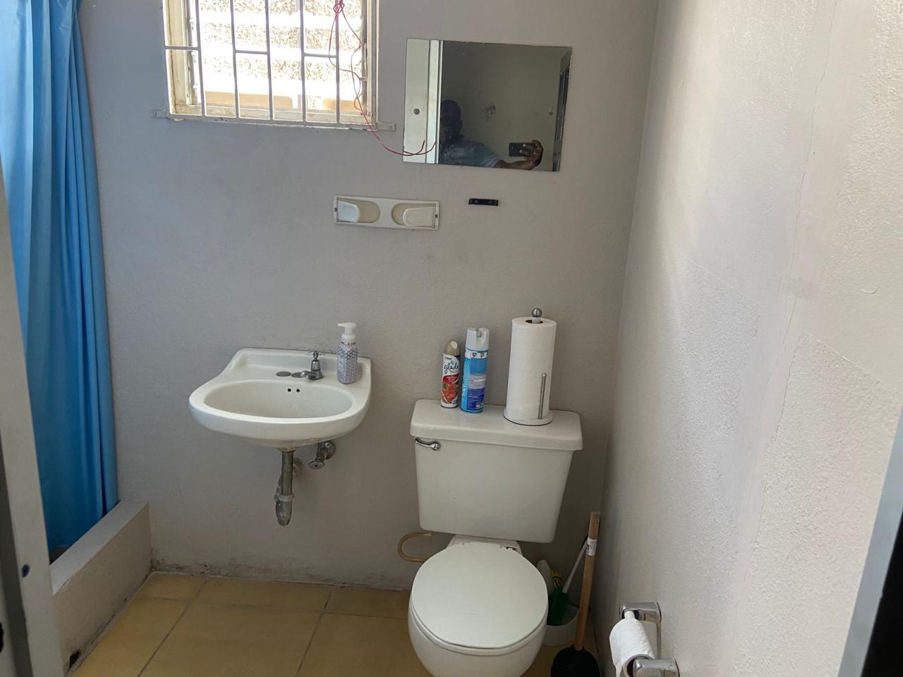 7 LADY MUSGRAVE ROAD 6