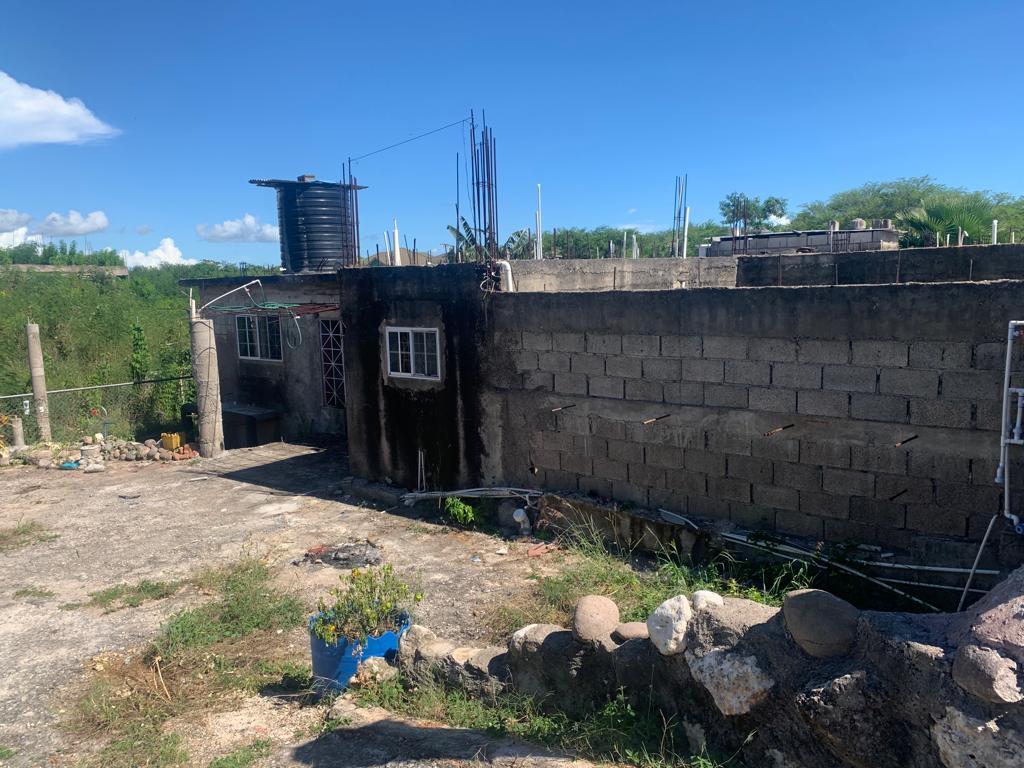 76 SUMMIT POINTE DRIVE