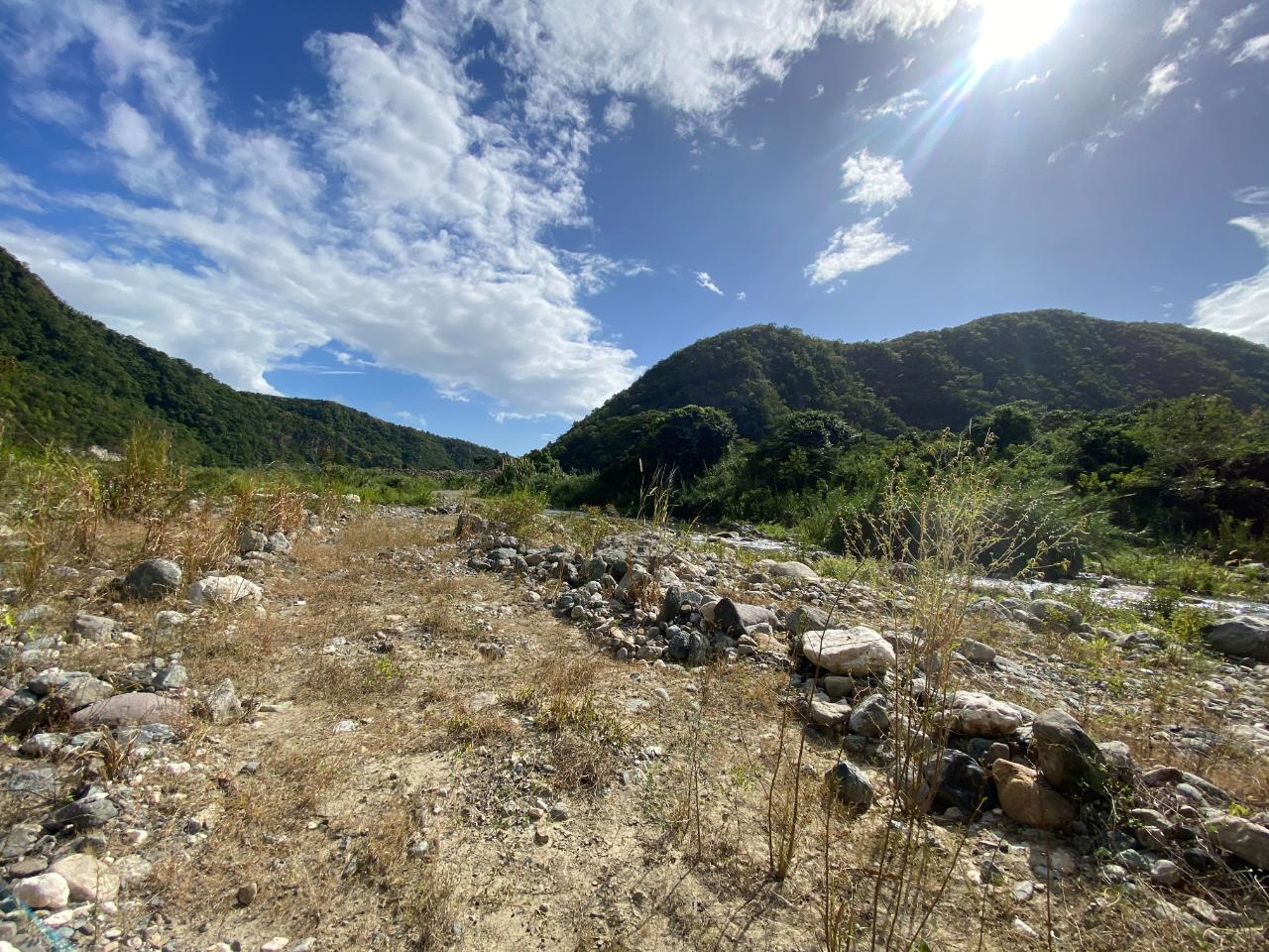 LAND PART OF NUNC, EASING