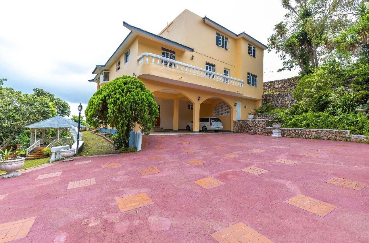 Property Image 4