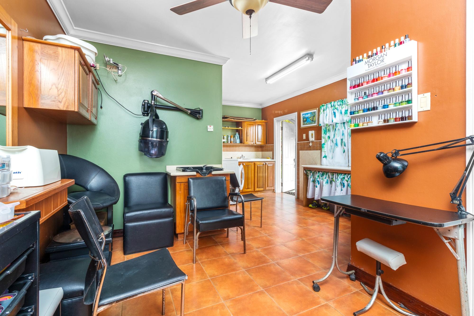 Property Image 38