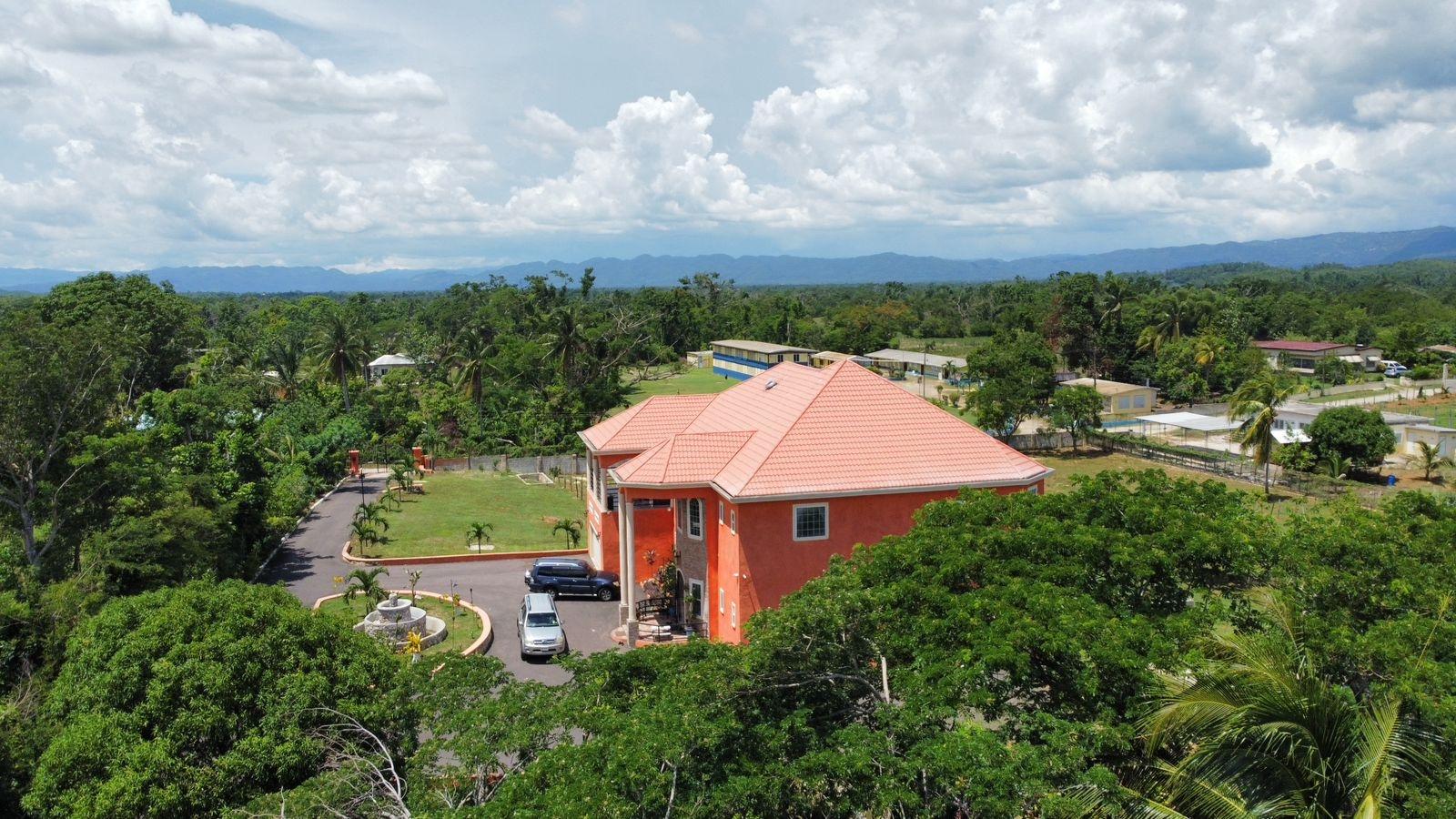 Property Image 6