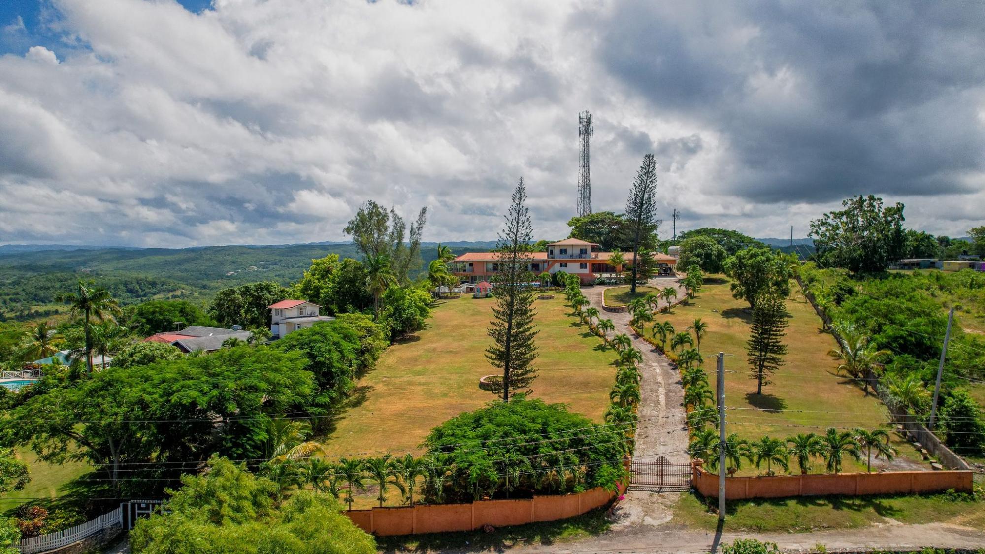 Property Image 8
