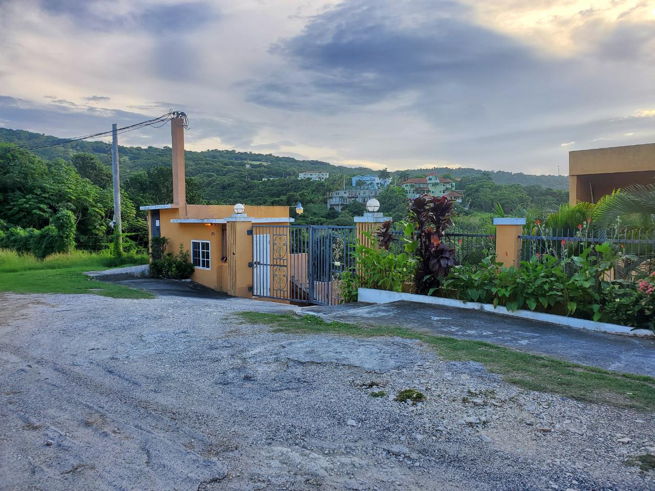 Property Image 12