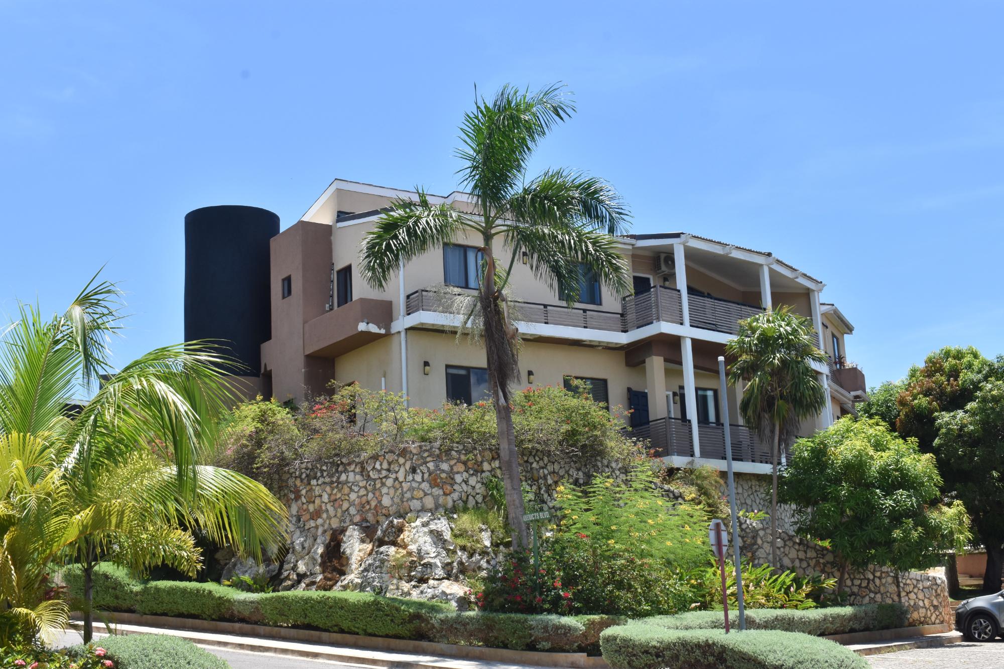 Property Image 11