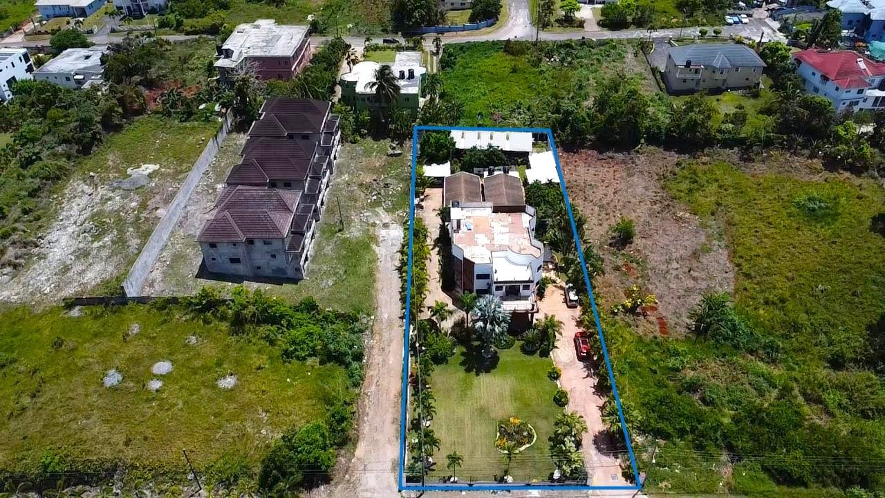 Property Image 4